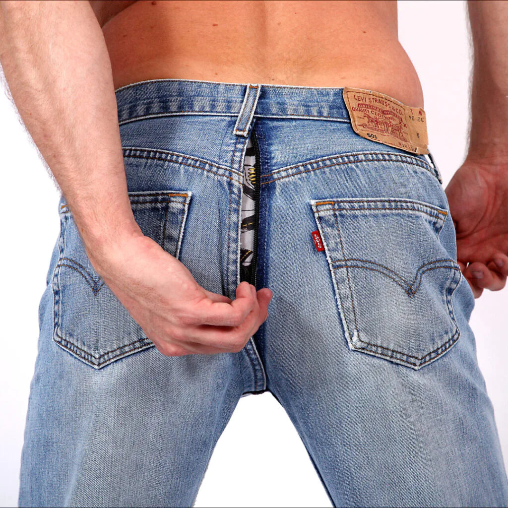 Levi's Jeans in Standard-Passform, hellblau, mit durchgehendem Reißverschluss hinten