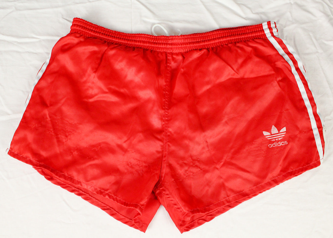 Adidas Satin Fußball rote Shorts Medium