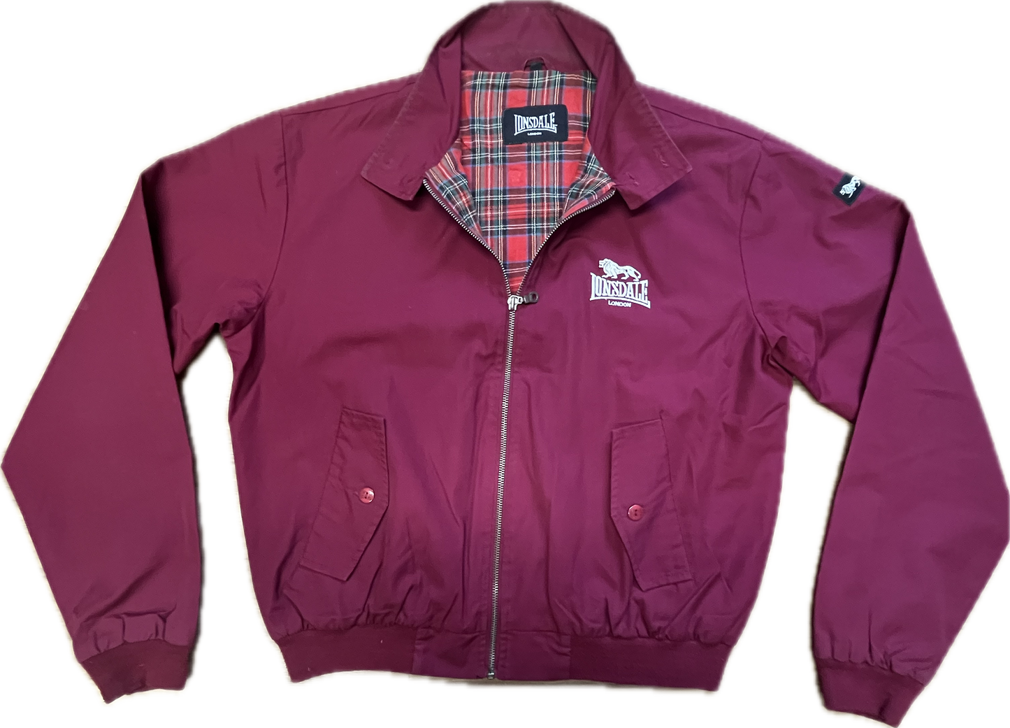 Lonsdale classic slim fit Harrington Jacket. Embroidered classic Lonsdale logo on the chest