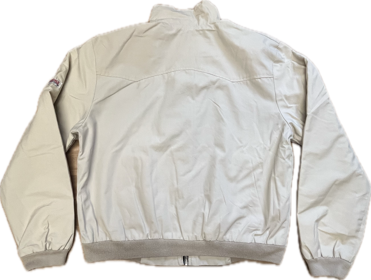 Lonsdale classic slim fit Harrington Jacket. Embroidered classic Lonsdale logo on the chest