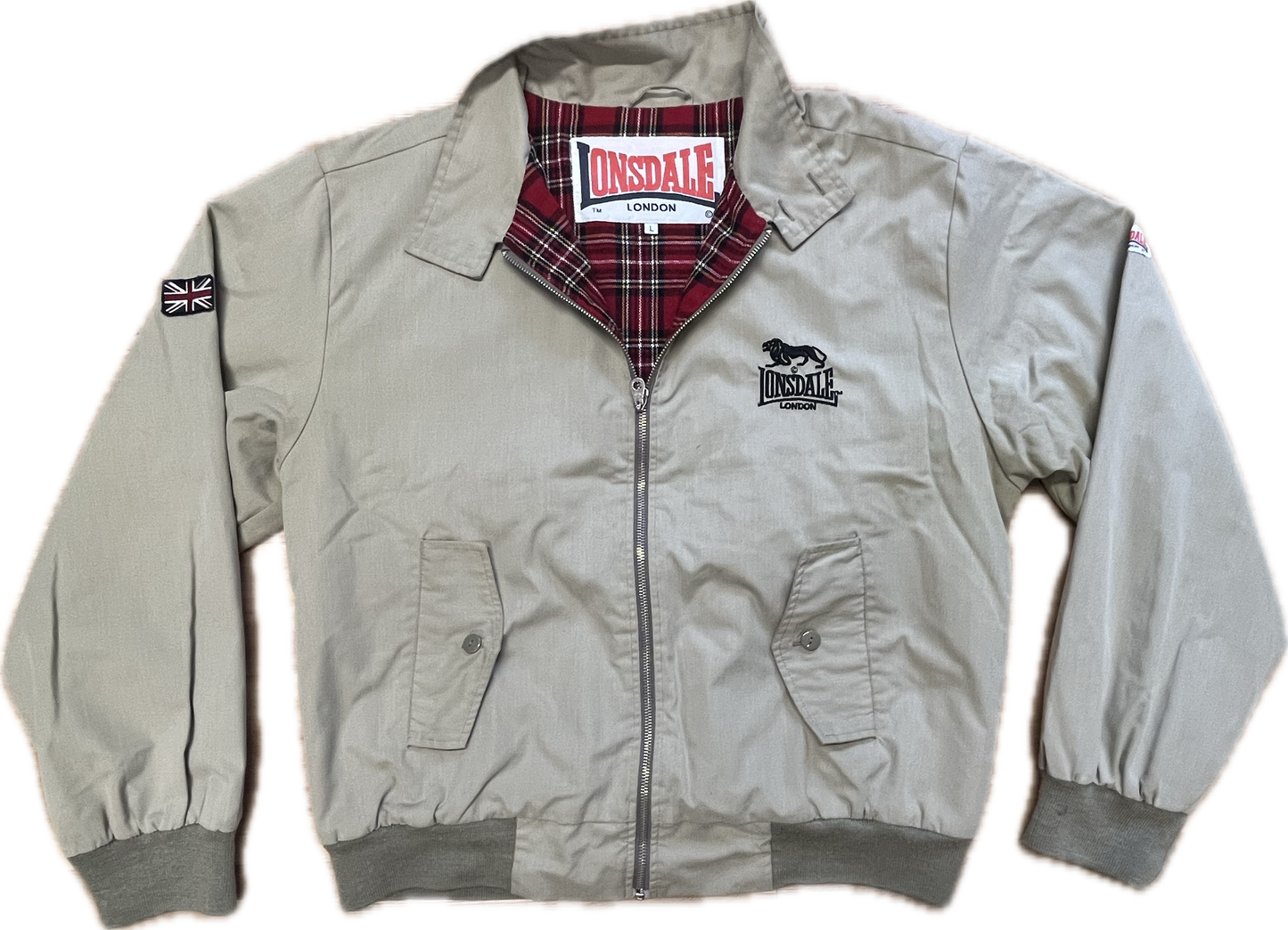 Lonsdale classic slim fit Harrington Jacket. Embroidered classic Lonsdale logo on the chest