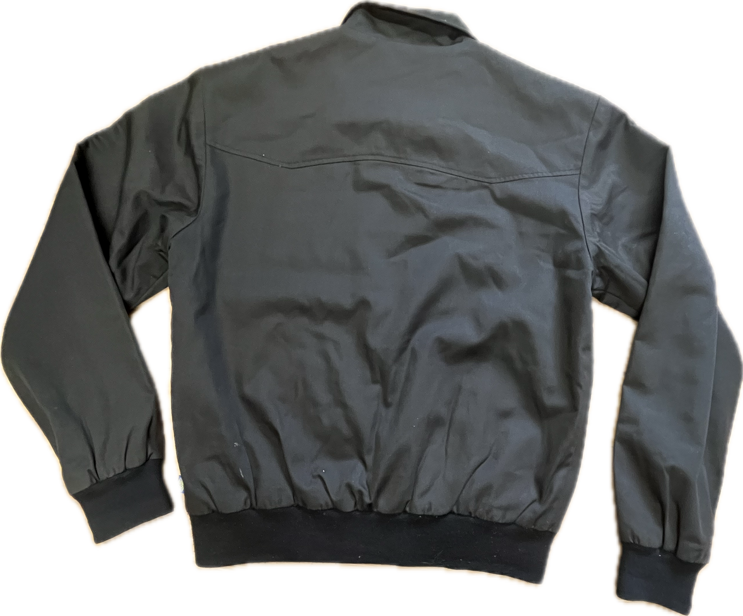 Lonsdale classic slim fit Harrington Jacket. Embroidered classic Lonsdale logo on the chest