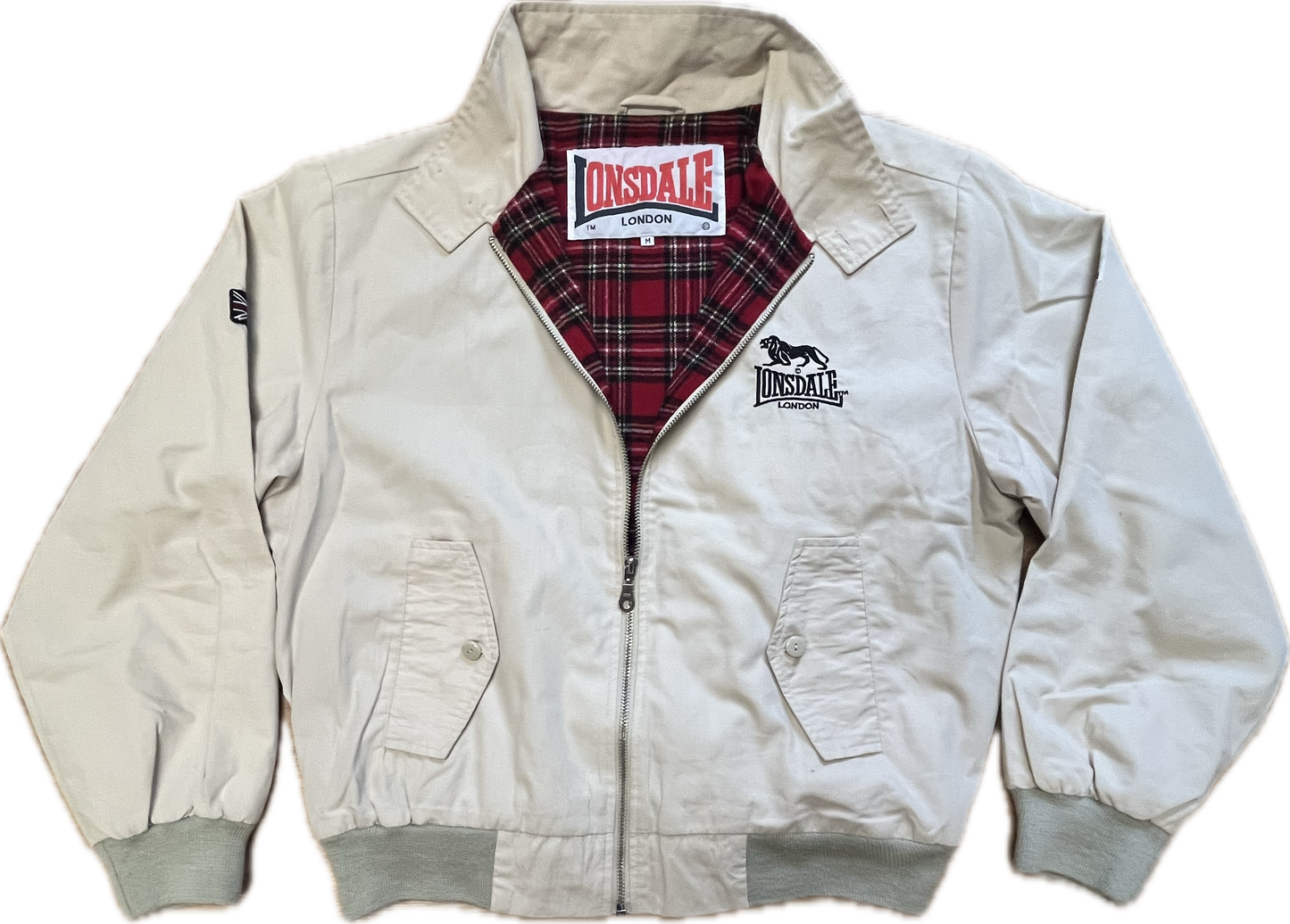 Lonsdale classic slim fit Harrington Jacket. Embroidered classic Lonsdale logo on the chest