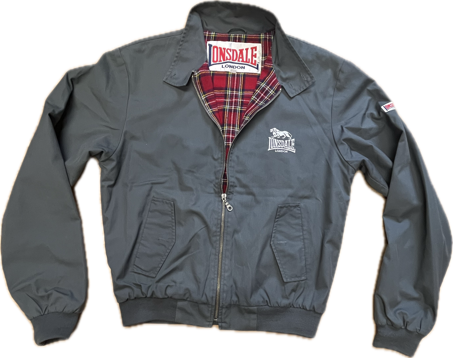 Lonsdale classic slim fit Harrington Jacket. Embroidered classic Lonsdale logo on the chest