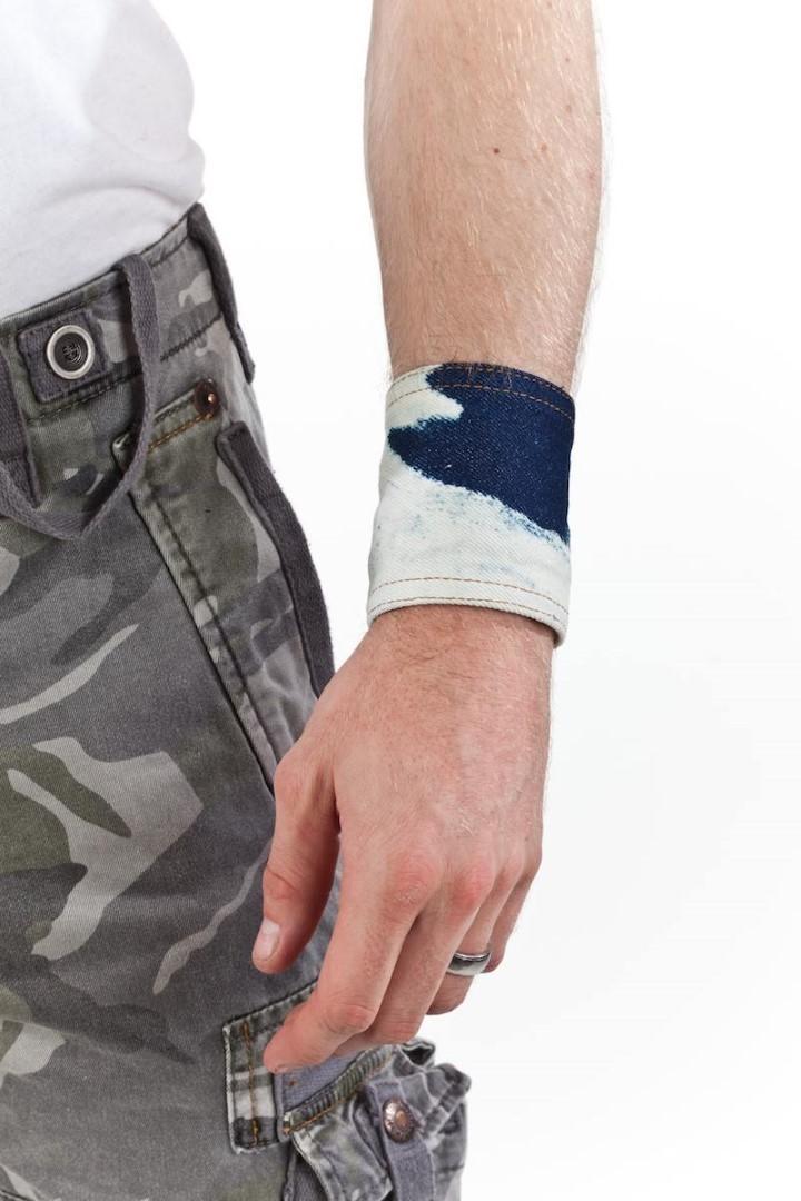 Wrist Wallet - Woodland Camo
