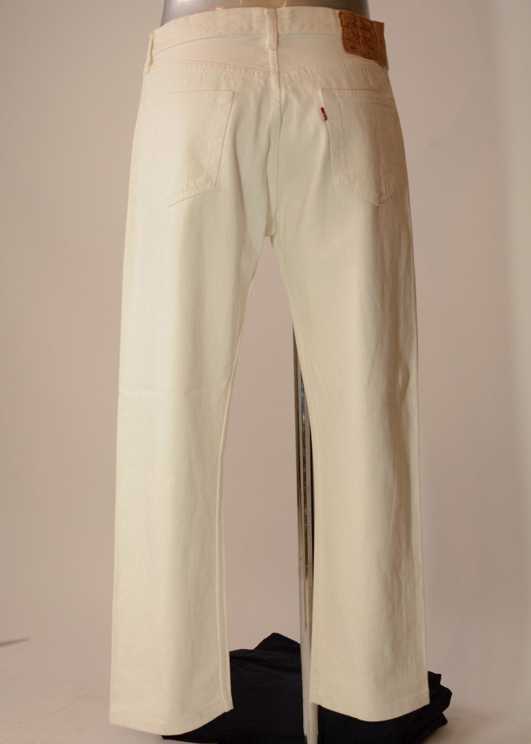 Jean Levi's coupe standard blanc