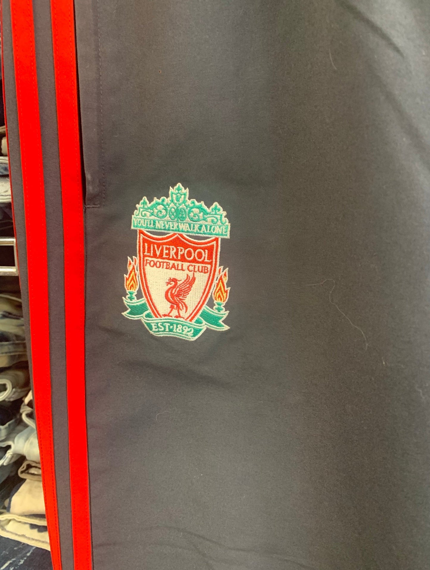 🔥 Adidas trackies "Liverpool" grey Medium