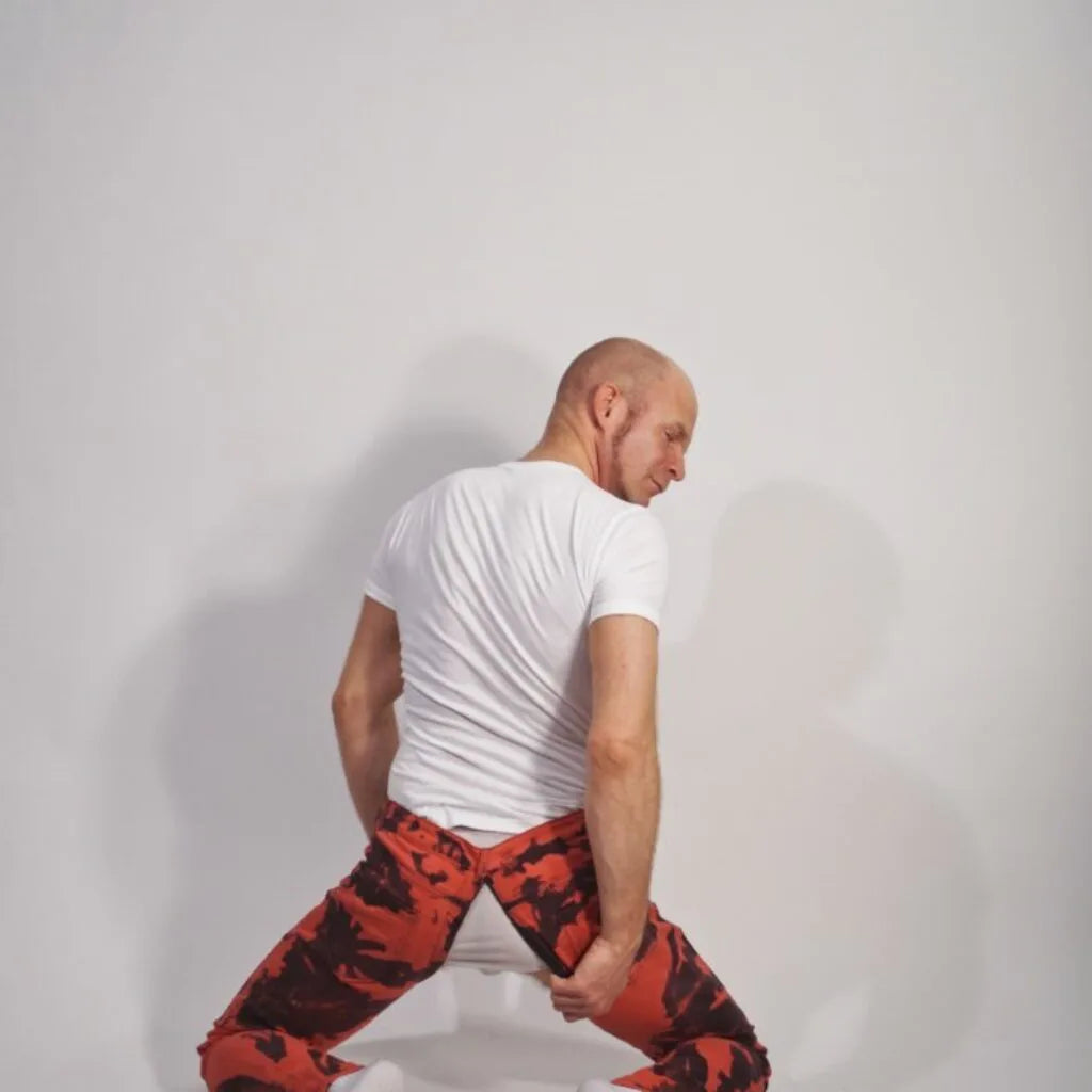 Skinny fit stretch denim bleachers, Red with back/full zip