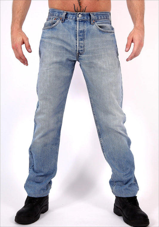 Standard fit Levi's jeans light blue with back/full zip