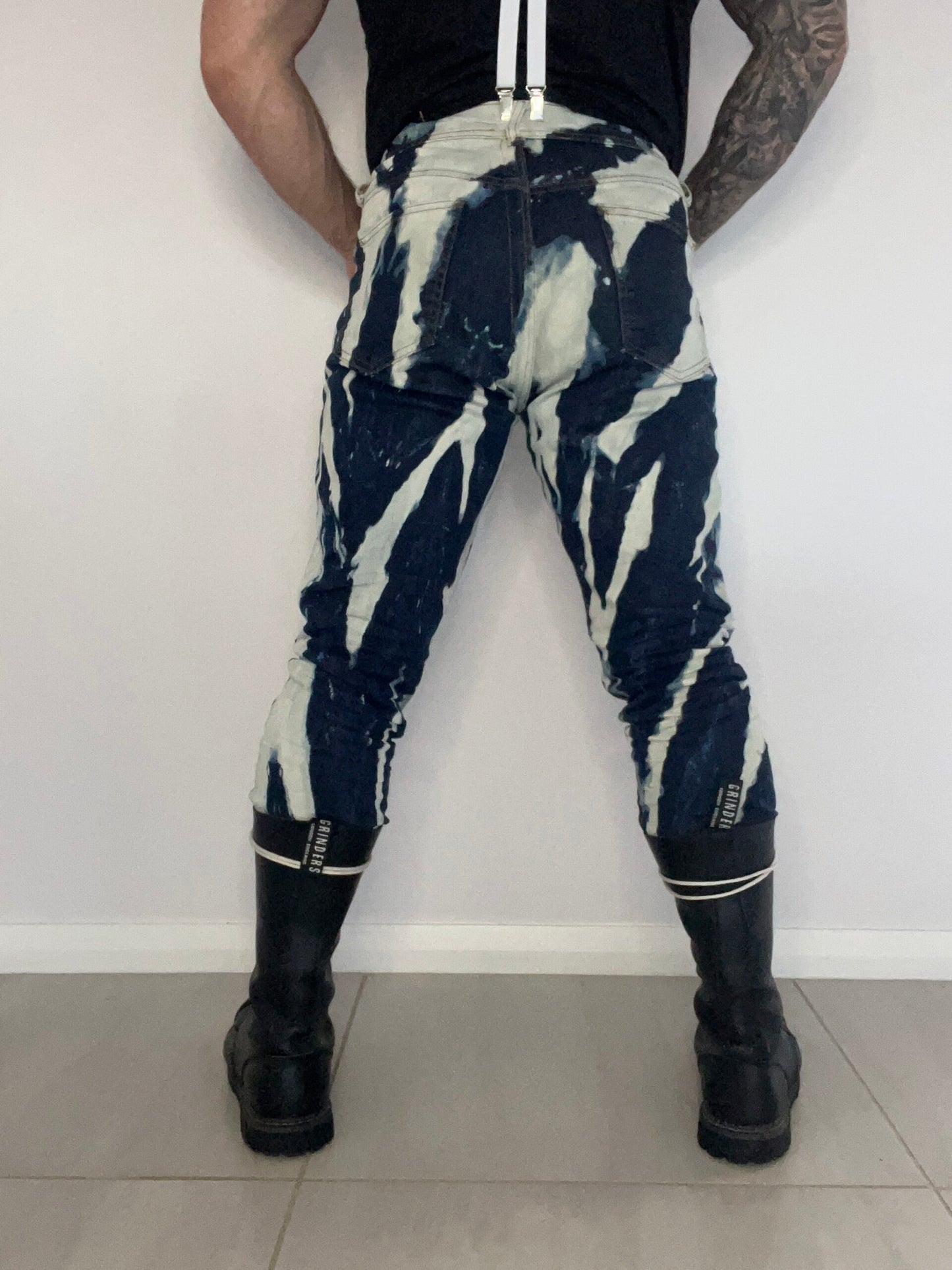 Slim fit Stretch Denim Bleachers
