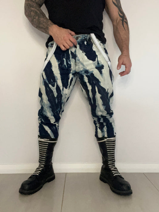 Slim fit Stretch Denim Bleachers