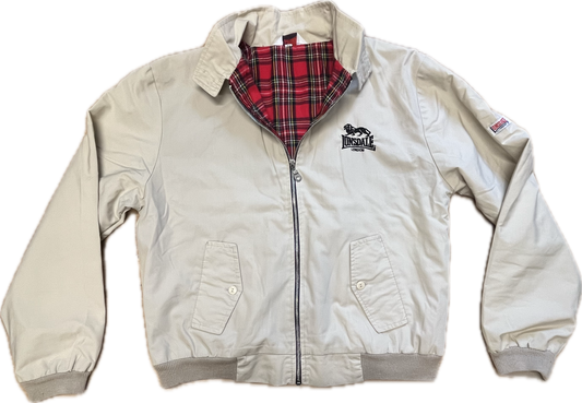 Lonsdale classic slim fit Harrington Jacket. Embroidered classic Lonsdale logo on the chest