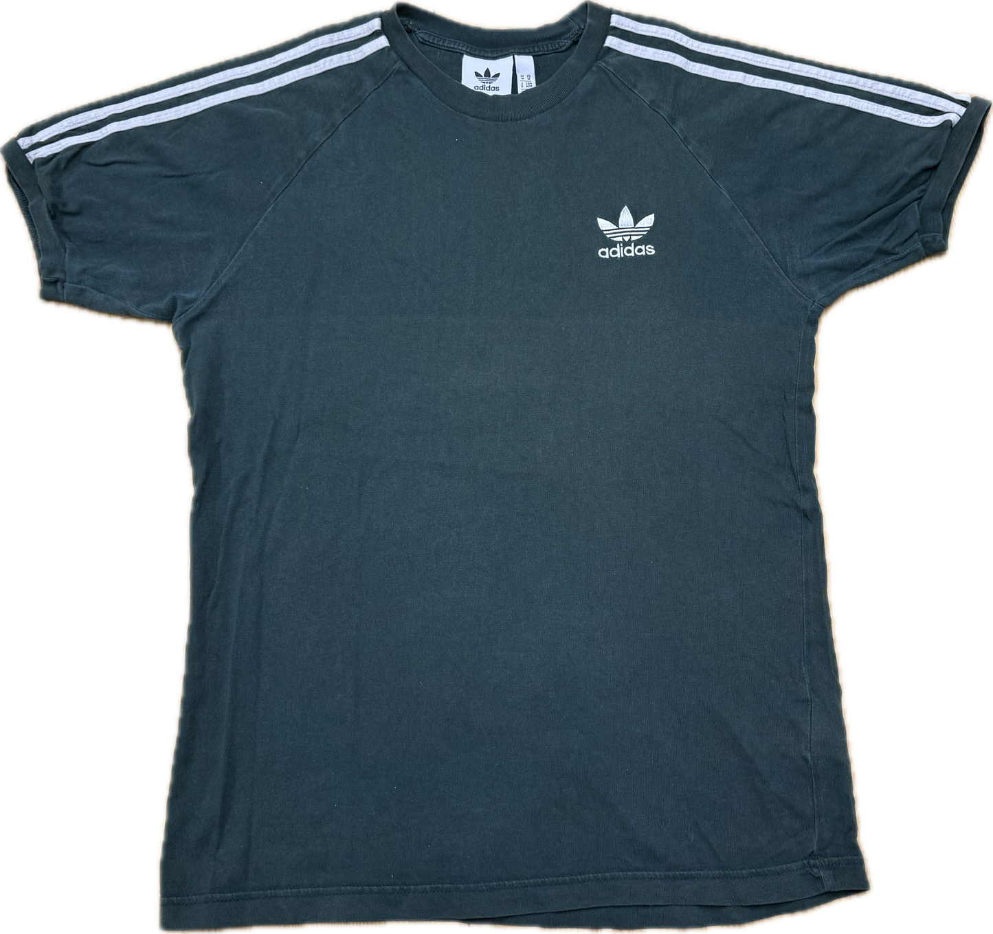 🔥 Vintage Classic Adidas T-shirt Black - Medium