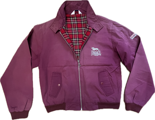 Lonsdale classic slim fit Harrington Jacket. Embroidered classic Lonsdale logo on the chest