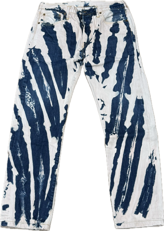 Levi's Blue Bleachers - 33" waist