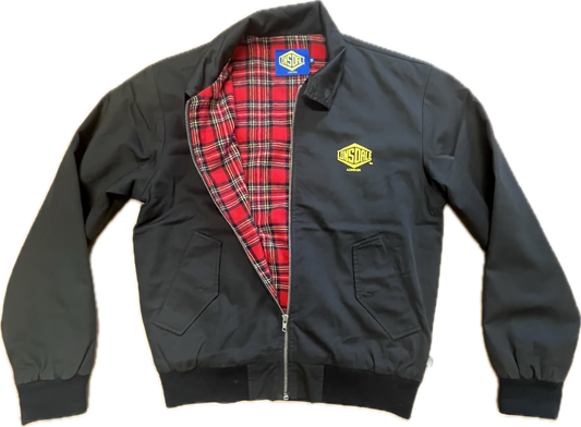 Lonsdale classic slim fit Harrington Jacket. Embroidered classic Lonsdale logo on the chest