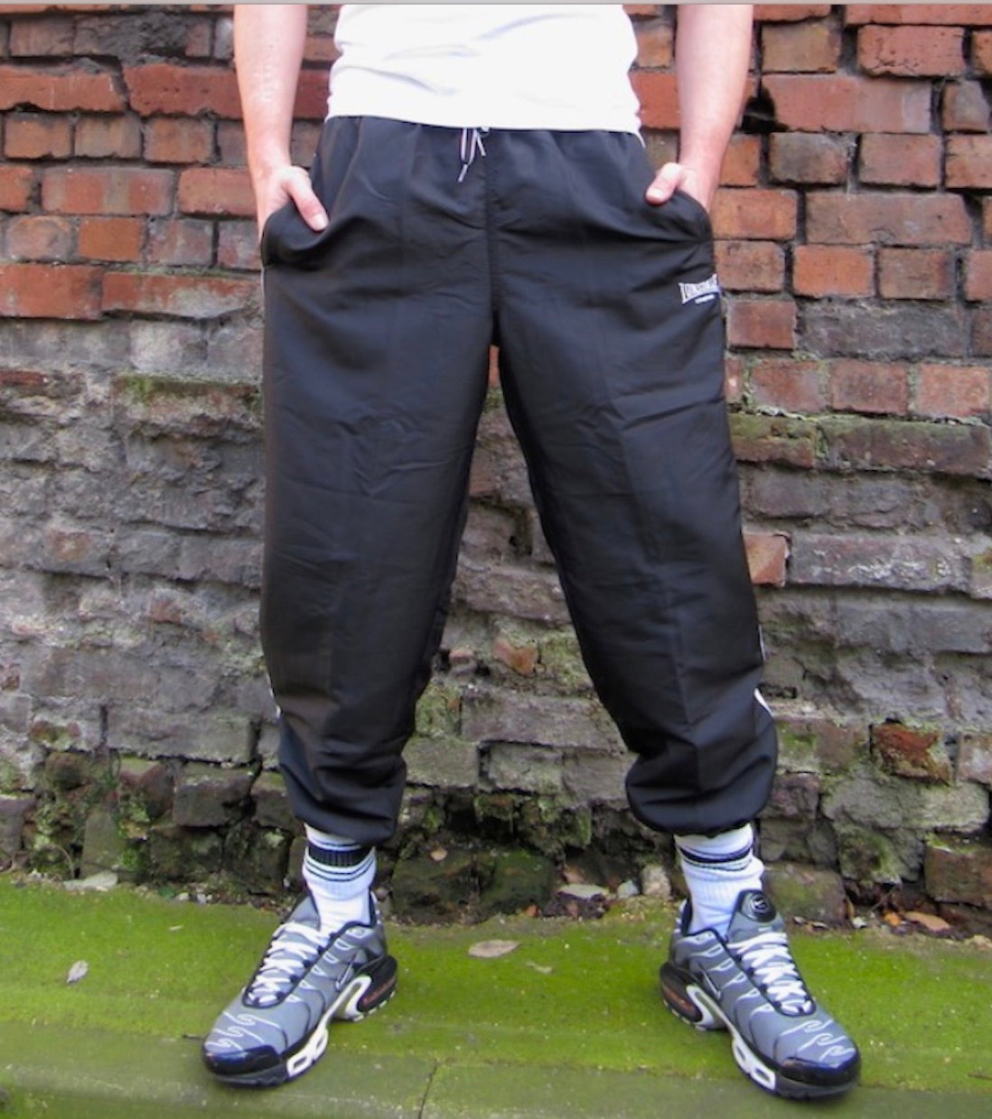 Lonsdale track suit bottoms - black with back/full zip