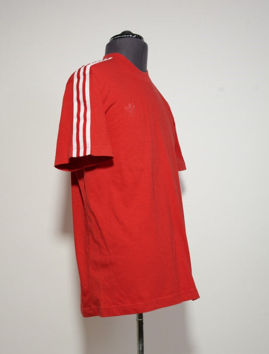 Vintage Adidas t-shirt red Medium