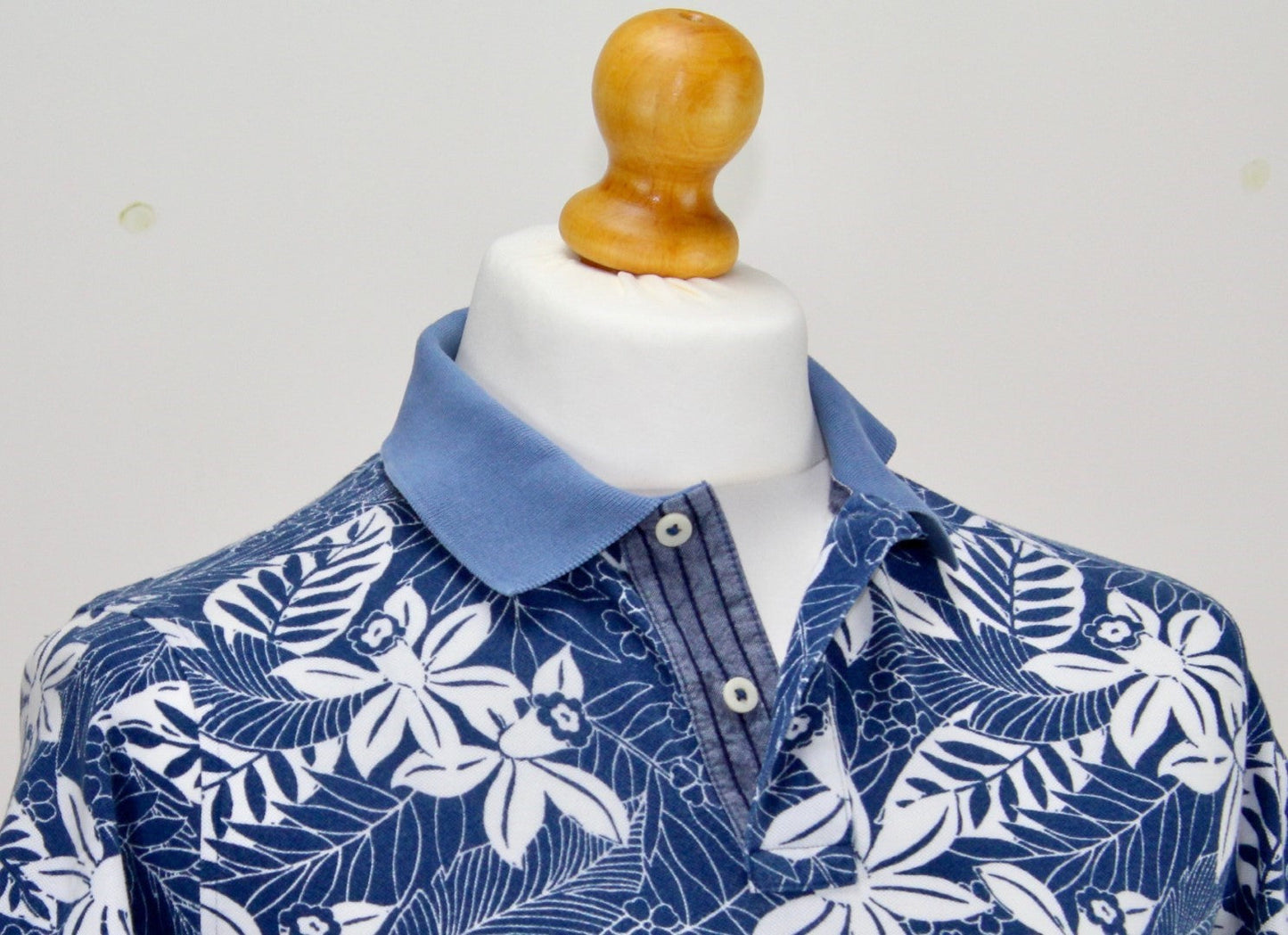 🔥 Tommy Hilfiger Polo Shirt Blue With White Flowers Slim Fit Small