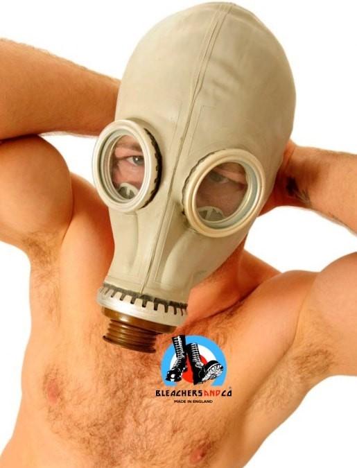 Original Russian gas mask with optional filter and bag