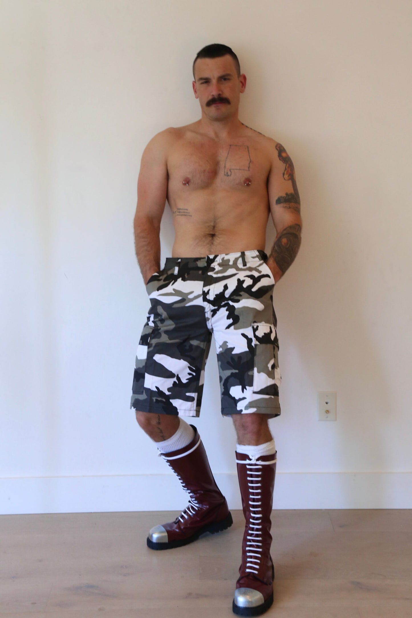 Short US Army City camouflage avec dos et zip intégral