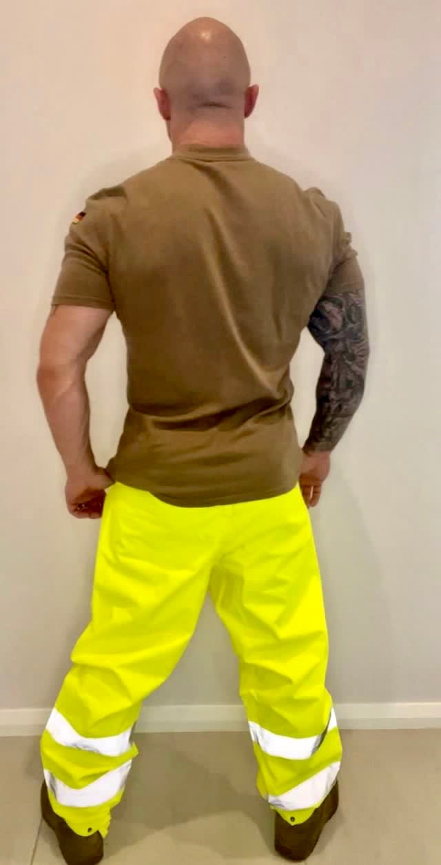 Dunlop Hi Vis waterproof trousers