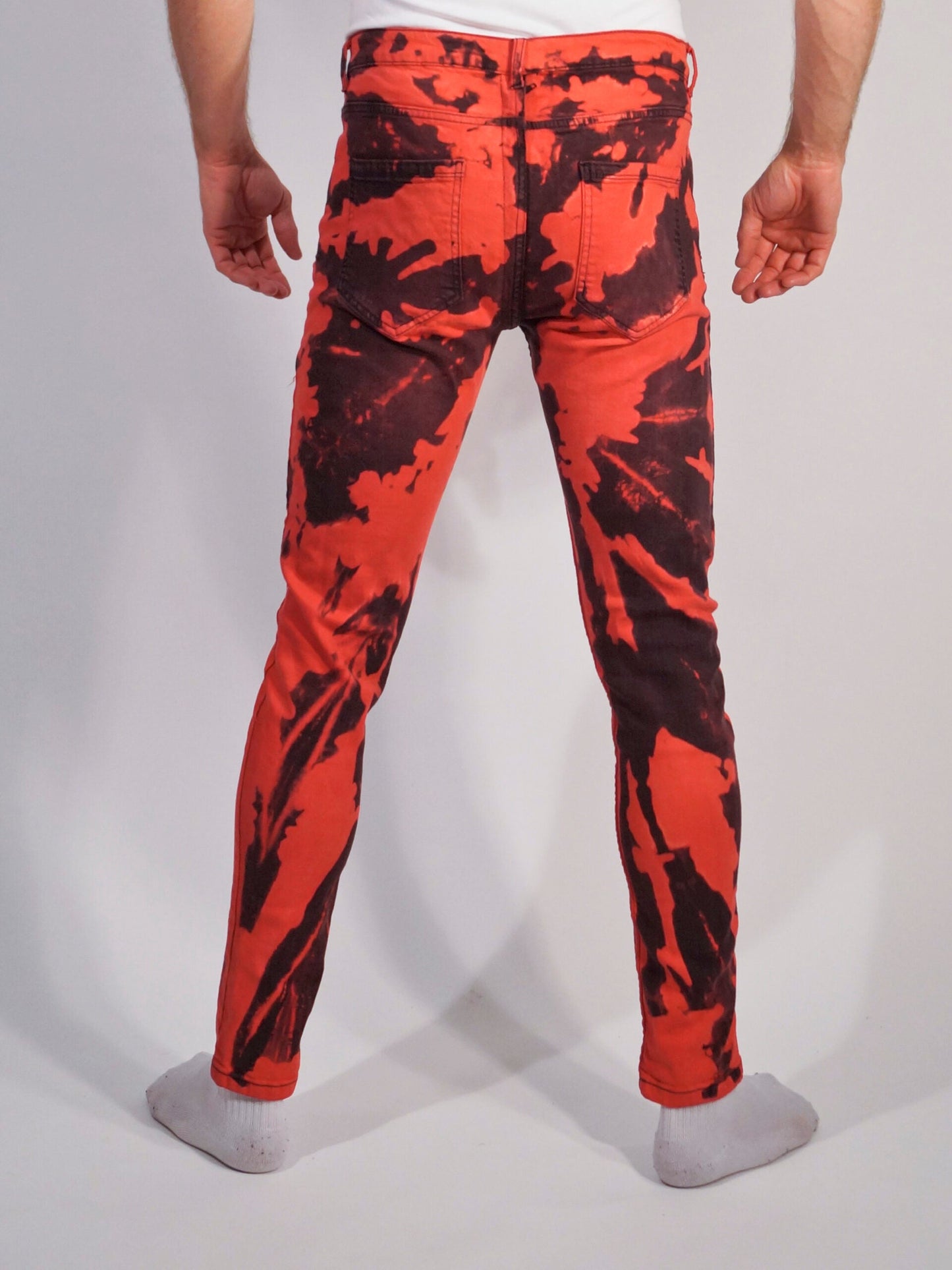 Décolorants en denim stretch, coupe skinny rouge